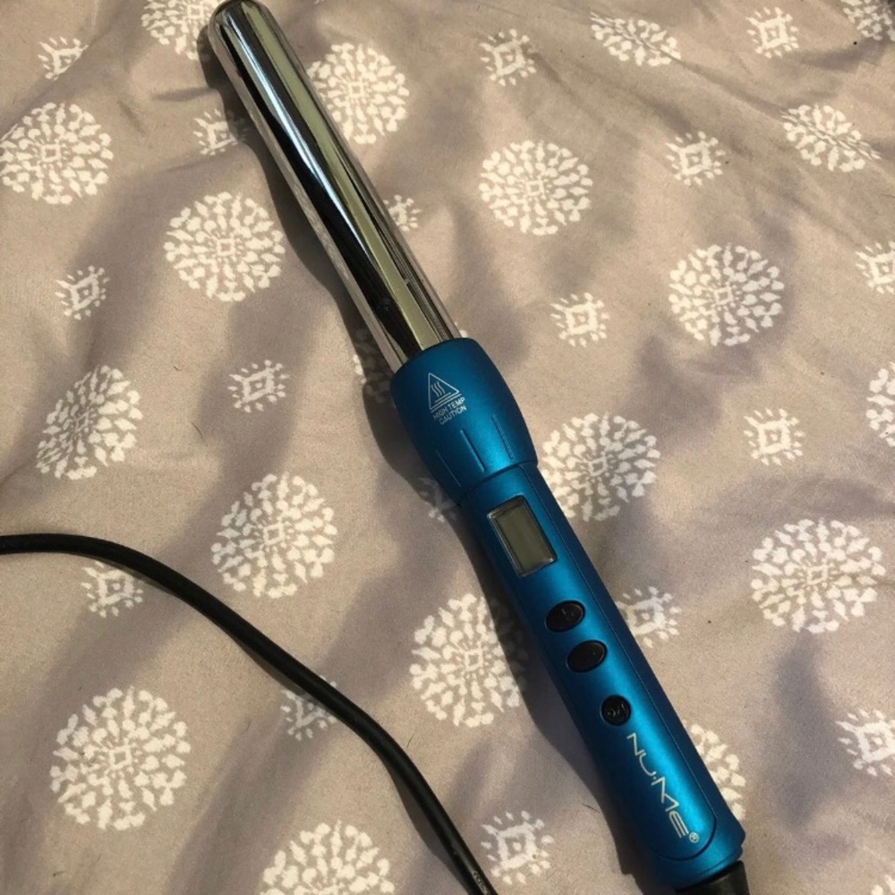NuMe curling wand